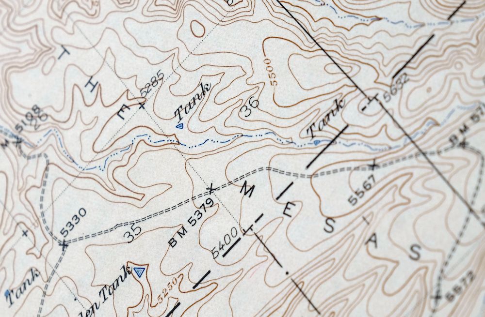 Winchester Mountains Arizona The Mesas USGS Topo Map 1945 - Image 2